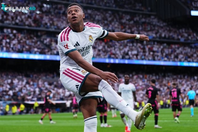 Ekspresi Kylian Mbappe usai membobol gawang Malaga, Minggu 30/8/2026.