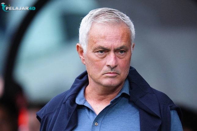Manajer Real Madrid, Jose Mourinho.