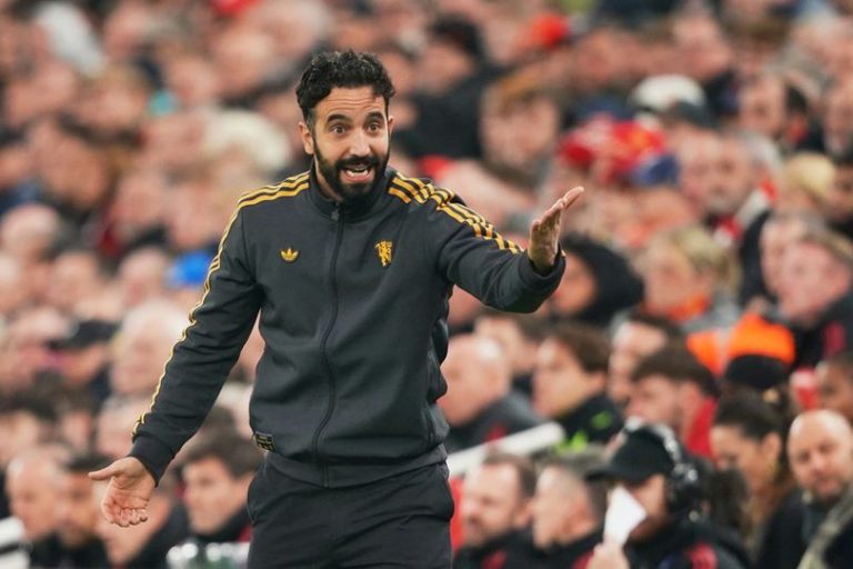 library_upload_21_2025_10_996x664_ruben-amorim-manches_a35b0ce