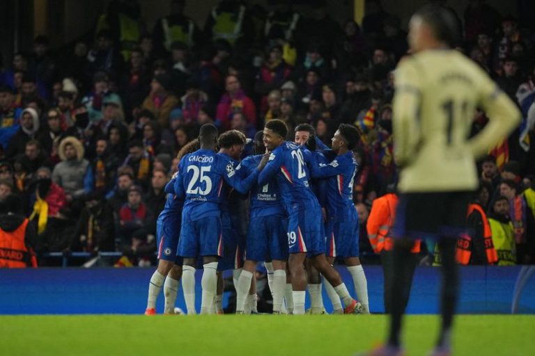 library_upload_21_2025_11_996x664_selebrasi-pemain-che_f3d8550