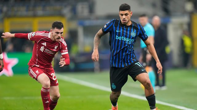 038485800_1765313143-AP25343733951605