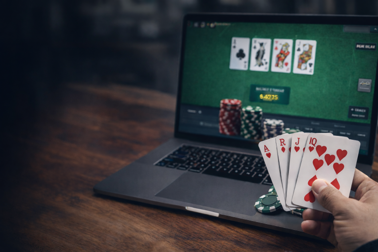 permainan kartu digital online