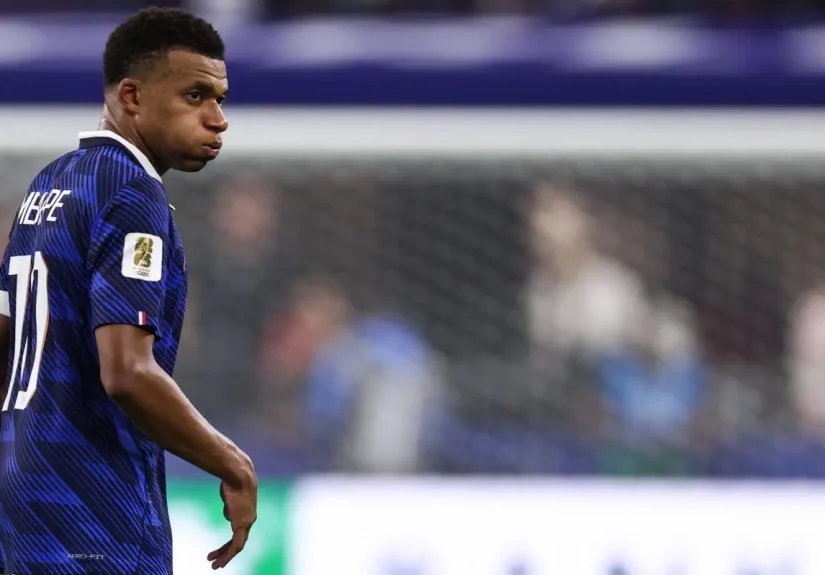 Kylian Mbappe bereaksi usai pertandingan Prancis melawan Spanyol di semifinal Piala Dunia 2026