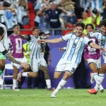 Pemain Timnas Spanyol dan Argentina merayakan keberhasilan lolos ke final Piala Dunia 2026