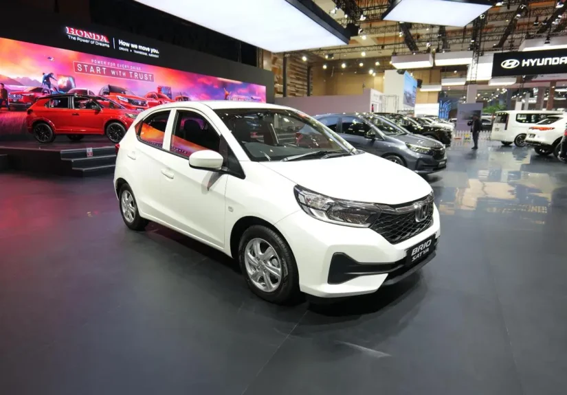 Honda menerima penghargaan IMI Awards atas kontribusi di dunia motorsport Indonesia