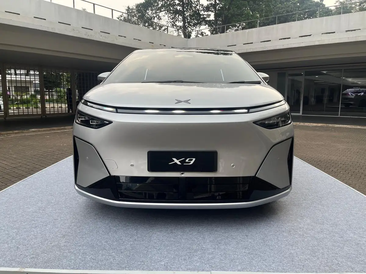 XPENG X9 Facelift saat menjalani test drive di Indonesia