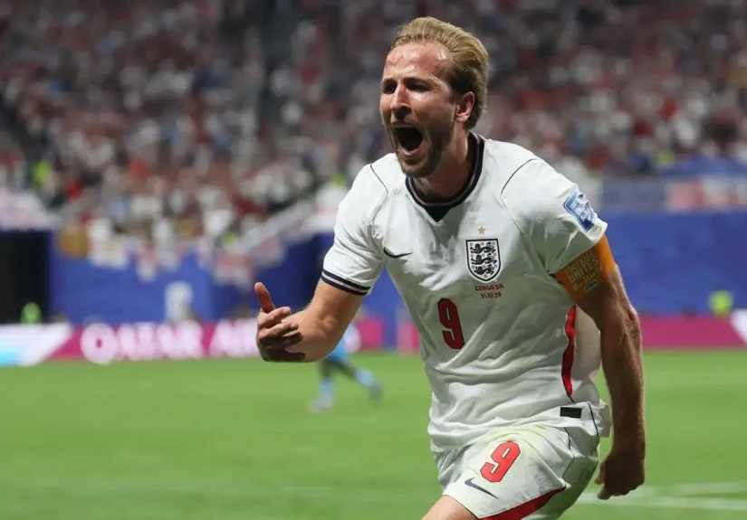 Selebrasi pemain Timnas Inggris usai memastikan tiket ke semifinal Piala Dunia 2026